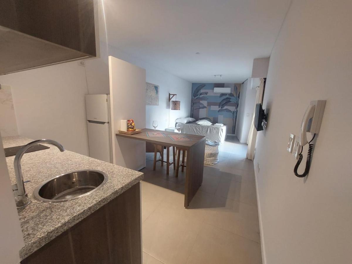 3 Apartment *